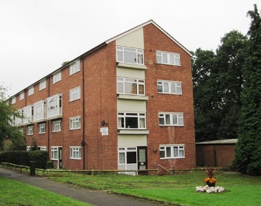 Masefield Drive, Leyfields